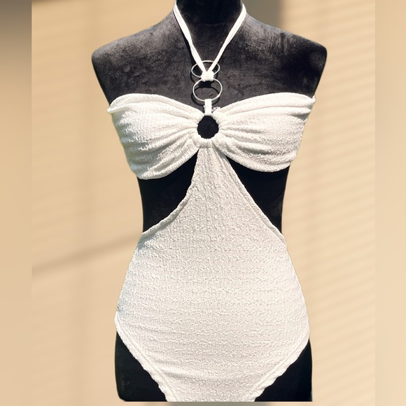 Summer Halter Cut Out Bodysuit - Picture 1 of 2